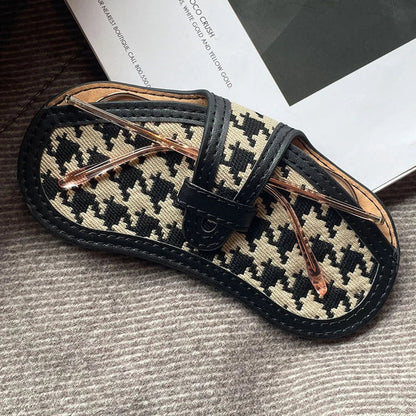Case Exclusive